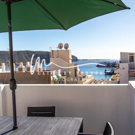 Few Steps From The Beach Hostel In Los Cristianos Arona  Eksteriør bilde